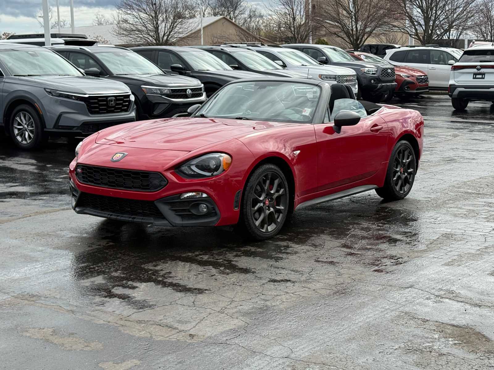 Used 2018 FIAT 124 Spider Abarth w/ Visibility Group image 1