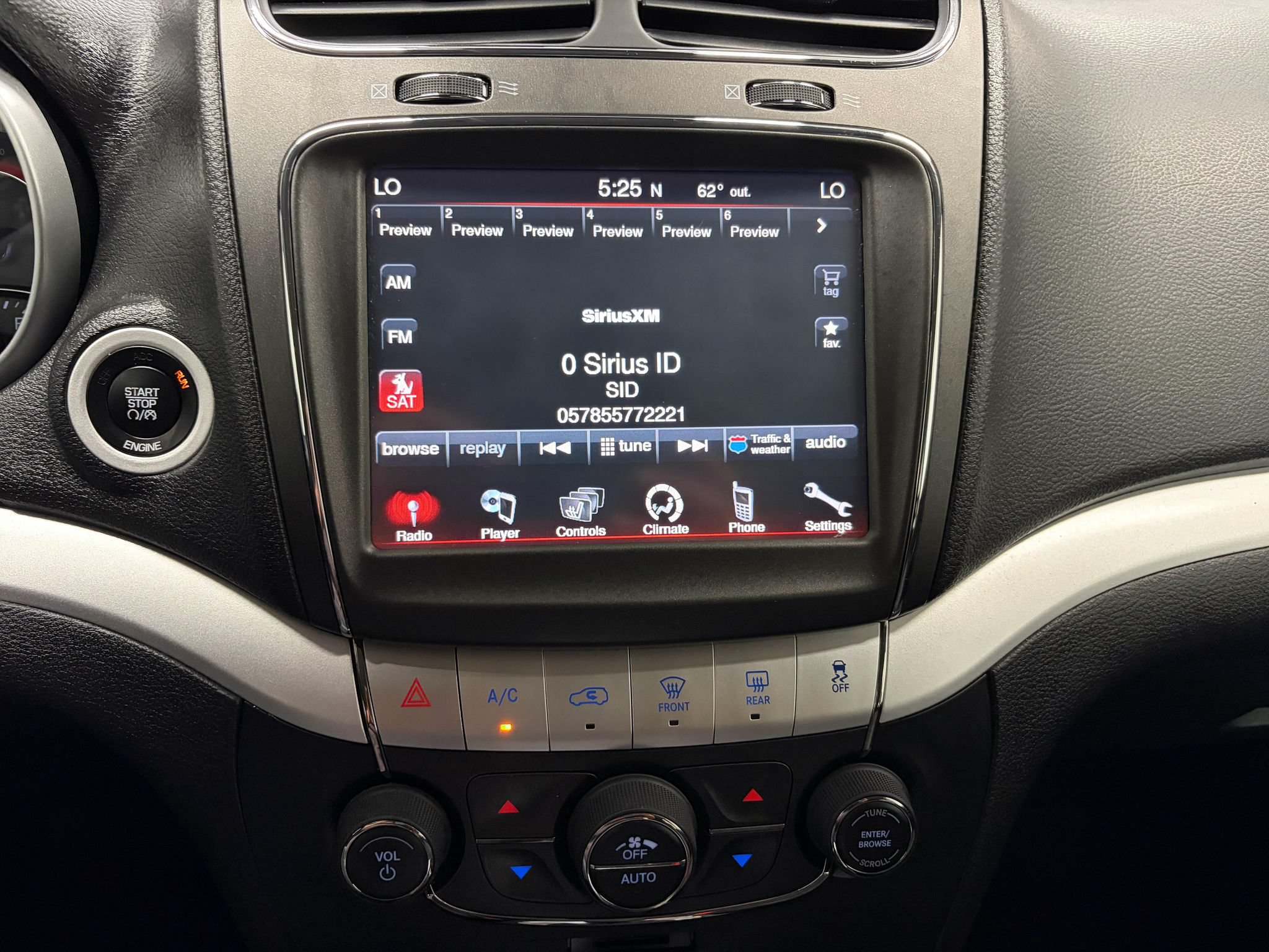 Used 2014 Dodge Journey SXT w/ Flexible Seating Group FWD image 13