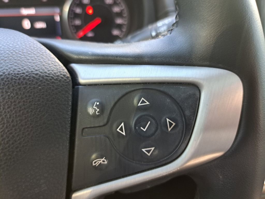 Used 2023 GMC Terrain SLT w/ Elevation Edition image 12