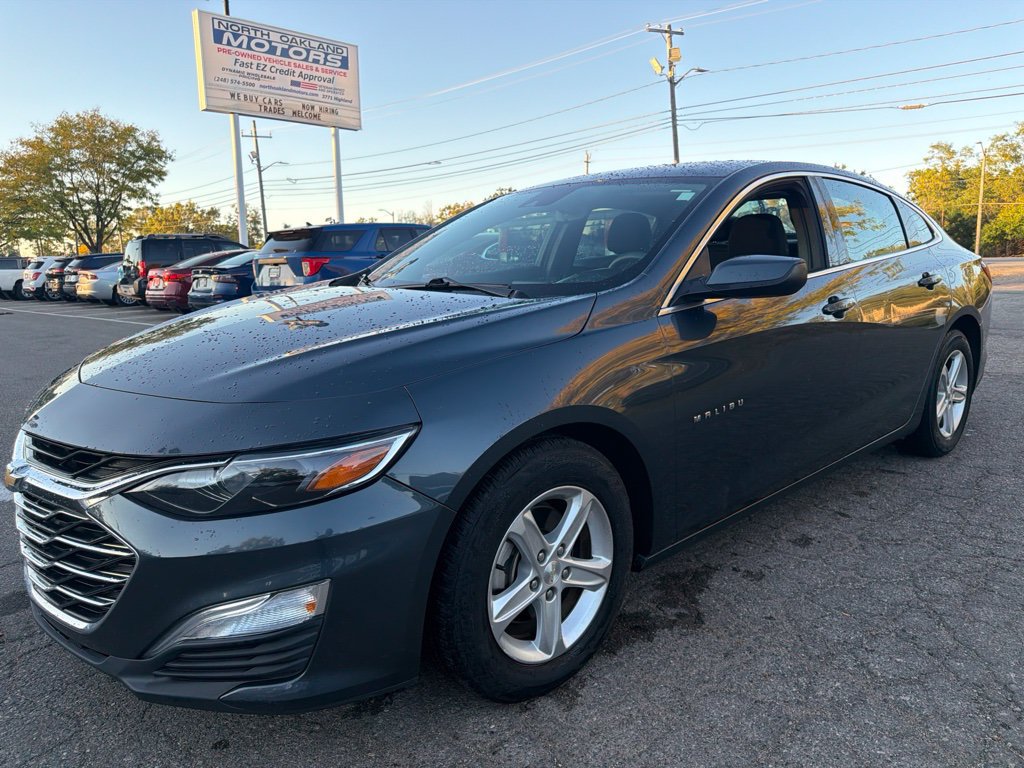 Used 2020 Chevrolet Malibu LS w/ Driver Confidence Package II FWD image 1