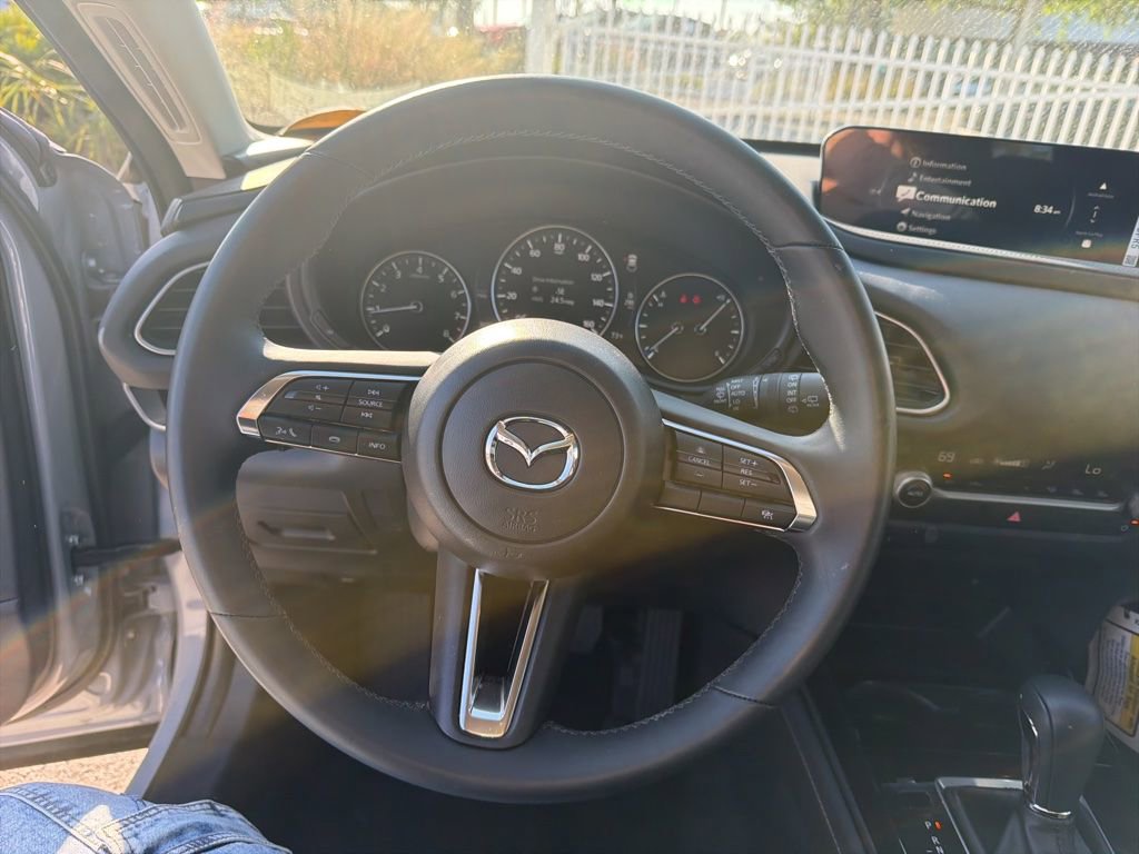 Certified 2025 MAZDA CX-30 AWD 2.5 S w/ Select Sport Pkg image 17