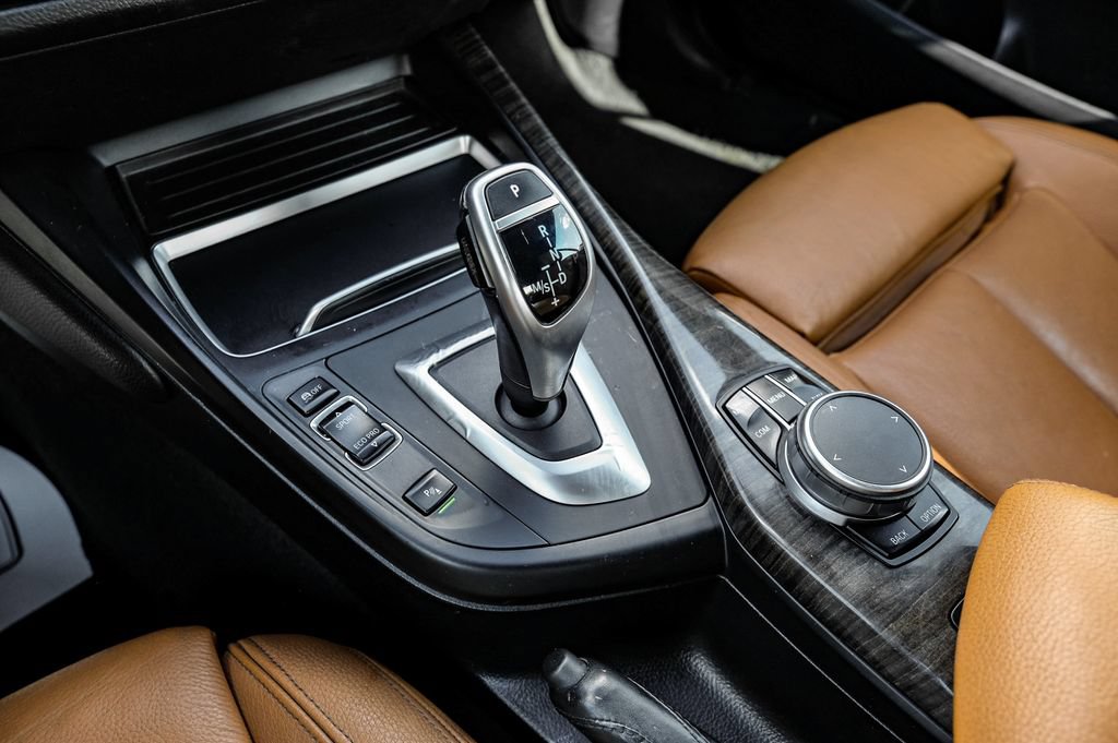 Used 2019 BMW M240i Convertible RWD image 17