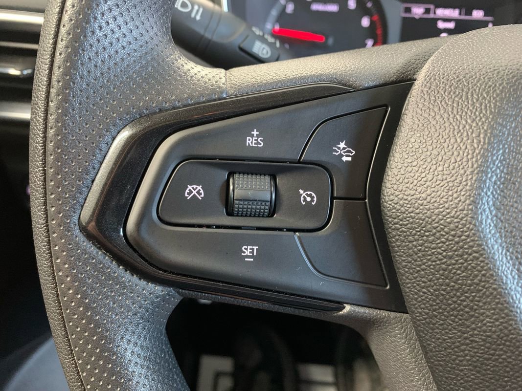 Used 2022 Chevrolet TrailBlazer LT w/ Convenience Package image 32