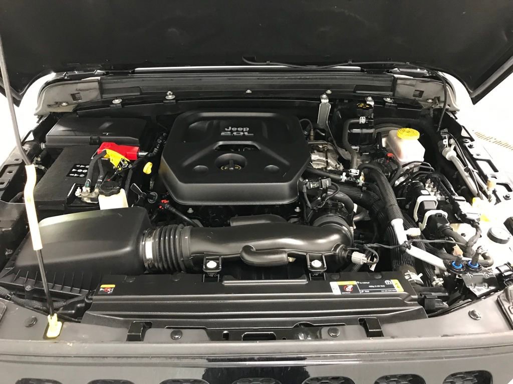 Used 2023 Jeep Wrangler Sport image 36