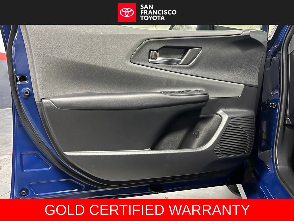 Certified 2023 Toyota Prius XLE FWD image 38