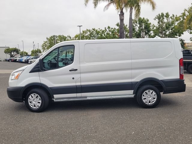 Certified 2018 Ford Transit 250 130 Low Roof w/ Exterior Upgrade Package RWD image 4