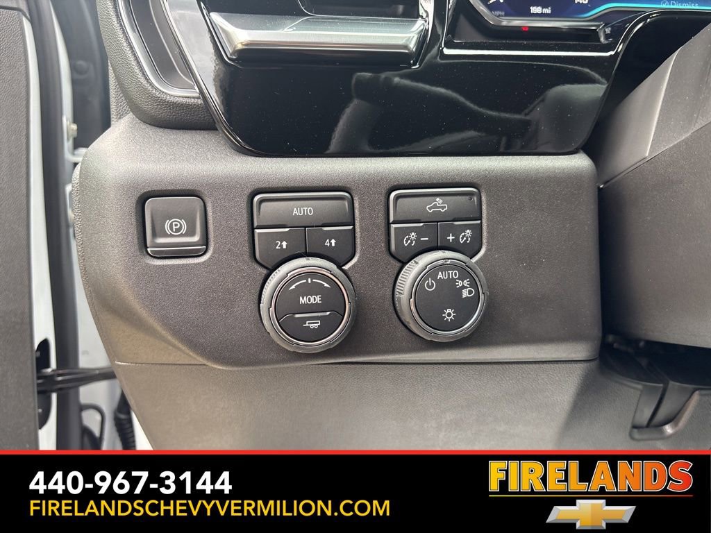 New 2025 Chevrolet Silverado 1500 LT image 17