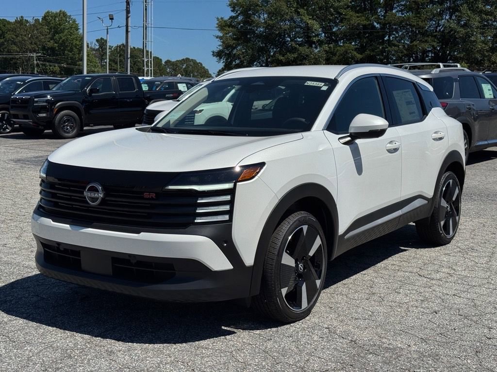 New 2025 Nissan Kicks SR FWD image 7