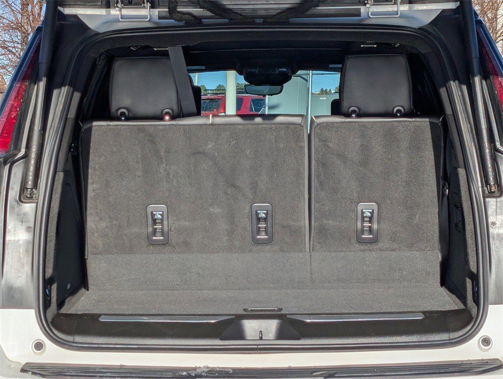 Certified 2022 Cadillac Escalade Sport Platinum w/ Heavy-Duty Trailer Package image 28