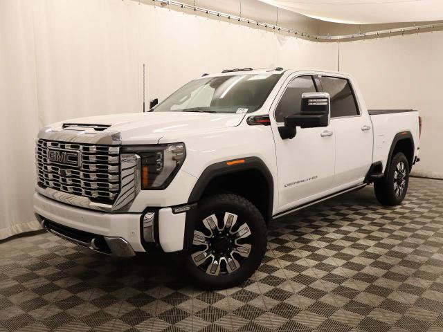 Used 2026 GMC Sierra 3500 Denali w/ Denali Reserve Package AWD/4WD image 8