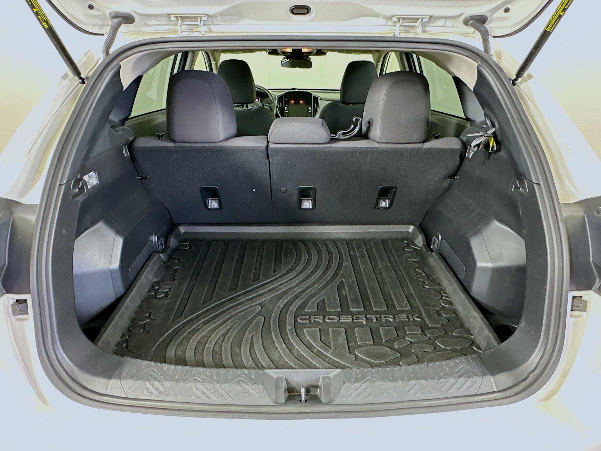 Used 2025 Subaru Crosstrek 2.0i Premium image 28