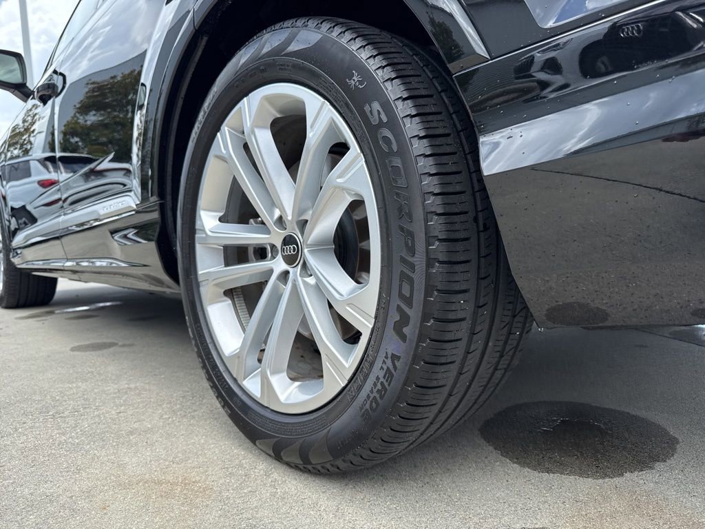 Used 2025 Audi Q7 3.0T Prestige w/ Prestige Package image 9