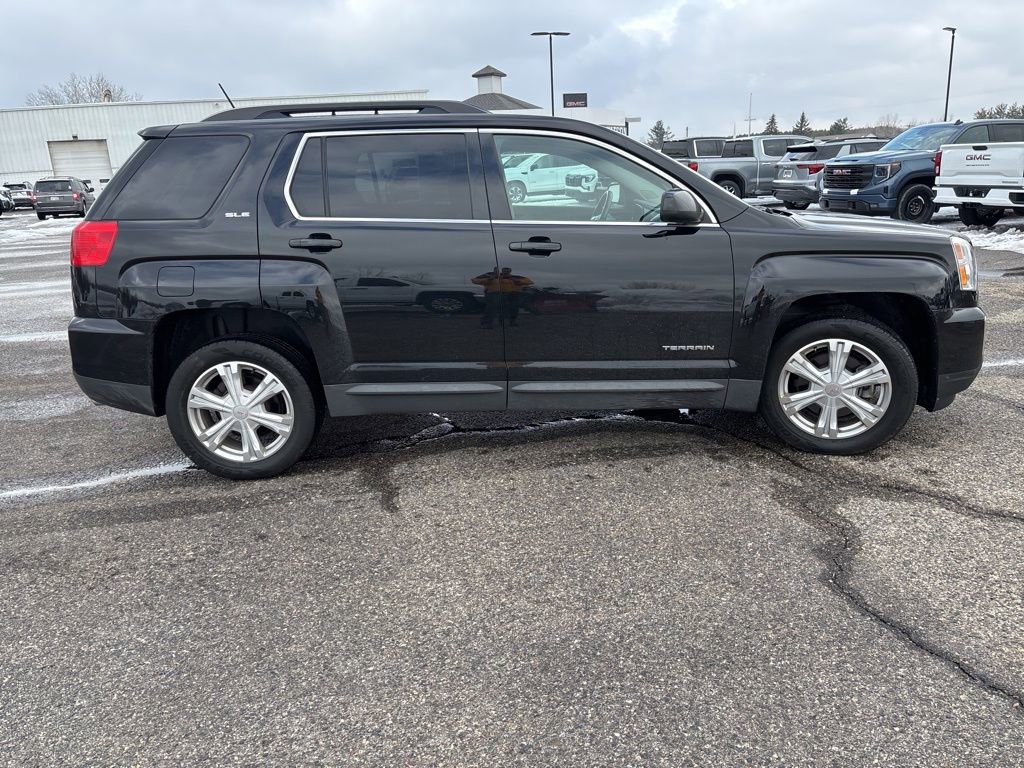 Used 2017 GMC Terrain SLE w/ Convenience Package FWD image 8