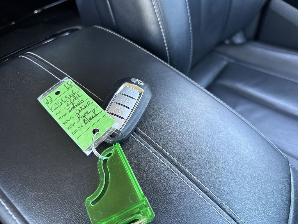 Used 2024 INFINITI QX60 Pure image 30