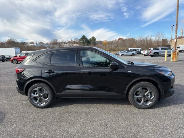 New 2026 Ford Escape ST-Line Select w/ Tech Pack #1 AWD/4WD image 2