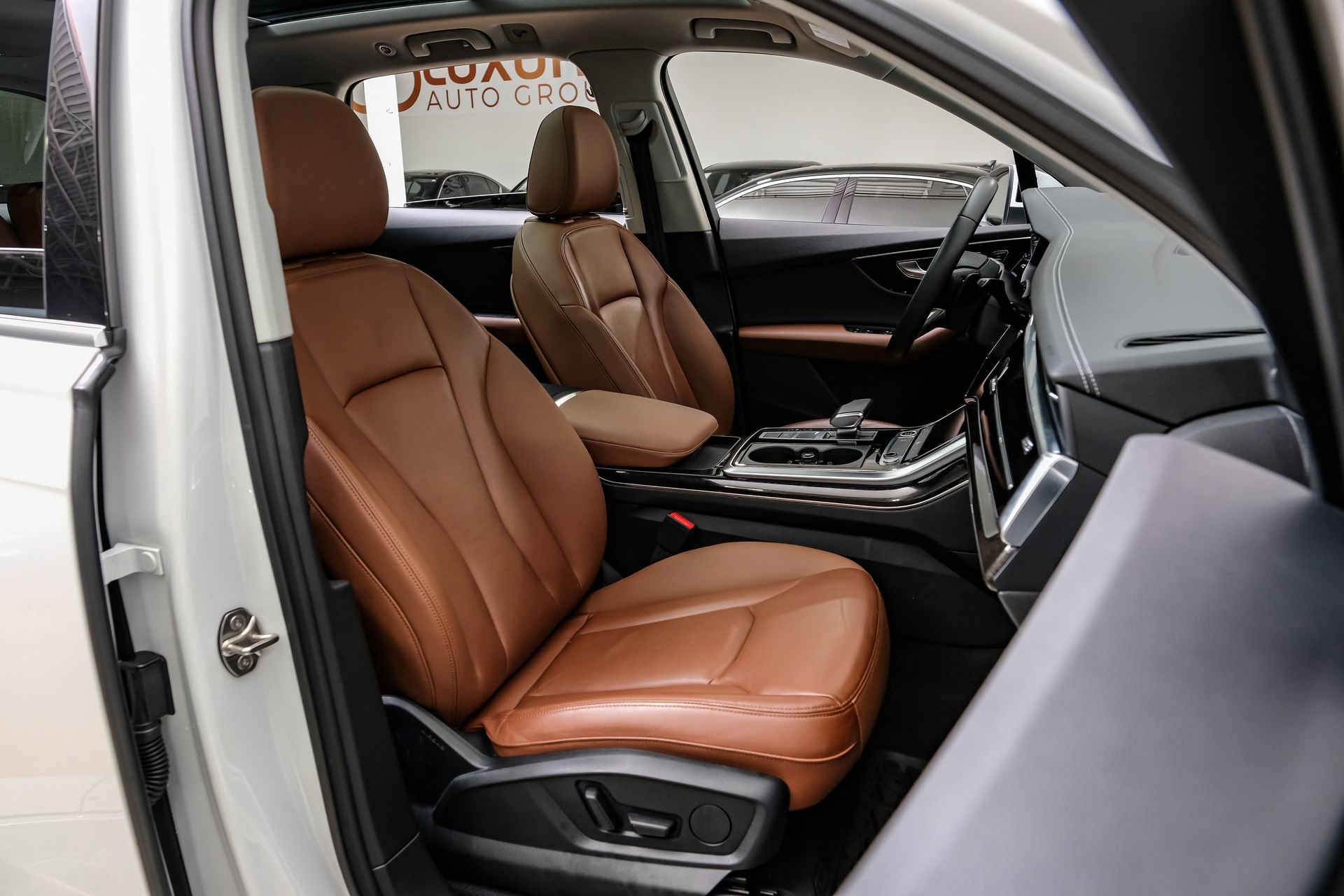 Used 2023 Audi Q7 3.0T Premium w/ Convenience Package image 37