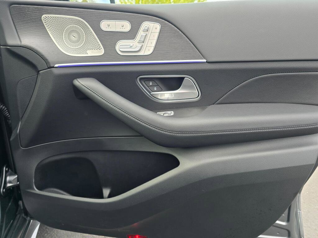 Certified 2025 Mercedes-Benz GLE 580 4MATIC image 26