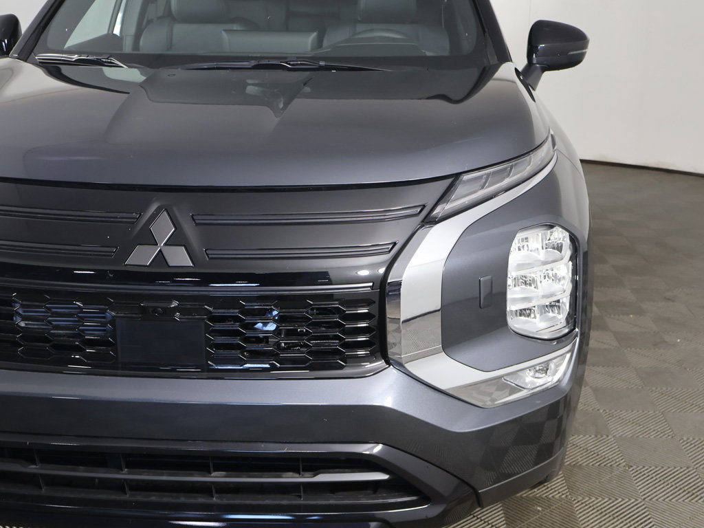 New 2026 Mitsubishi Outlander LE AWD/4WD image 14