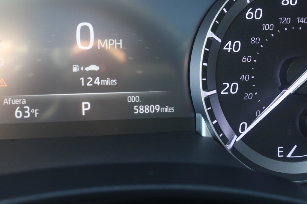 Used 2022 Toyota Highlander XLE AWD/4WD image 10