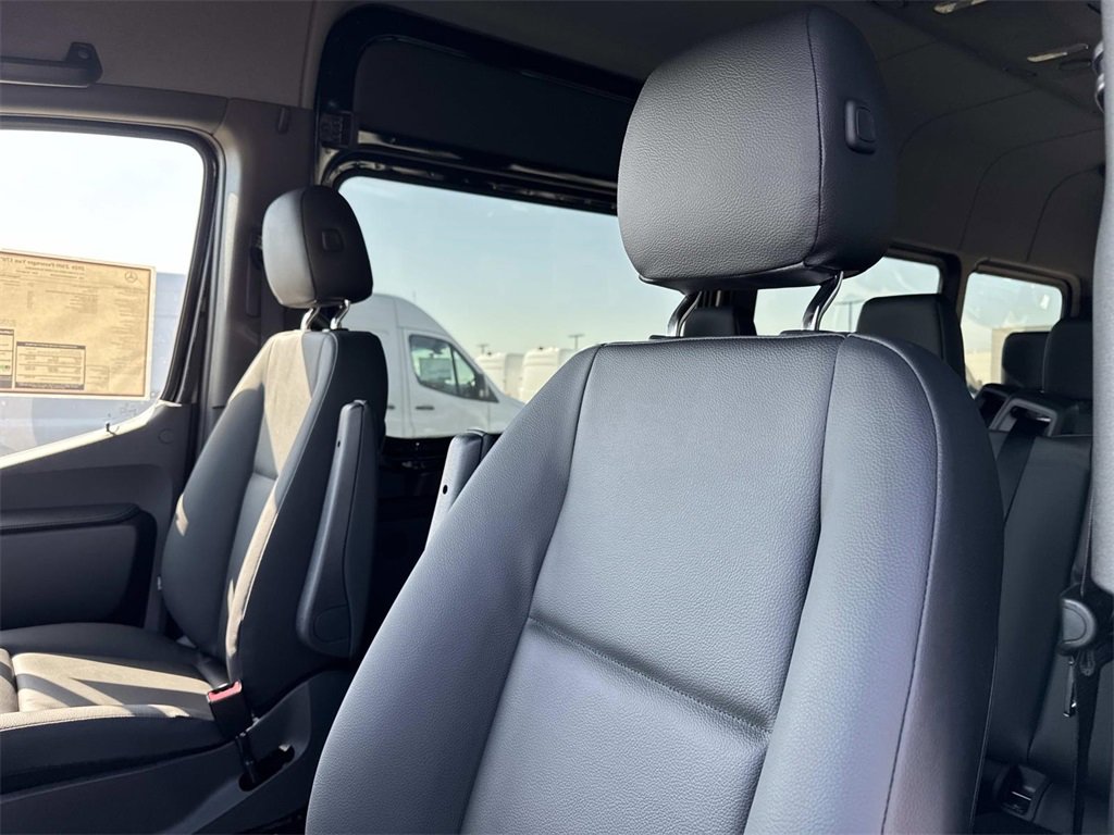 New 2026 Mercedes-Benz Sprinter 2500 image 18