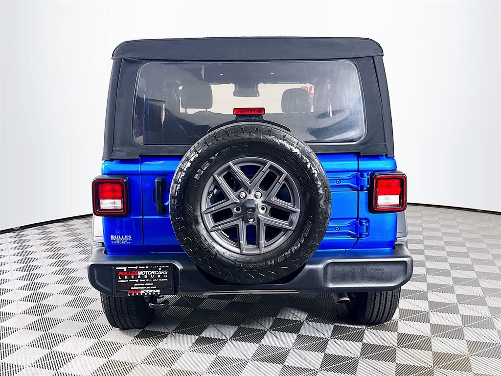 Used 2024 Jeep Wrangler Sport S image 6