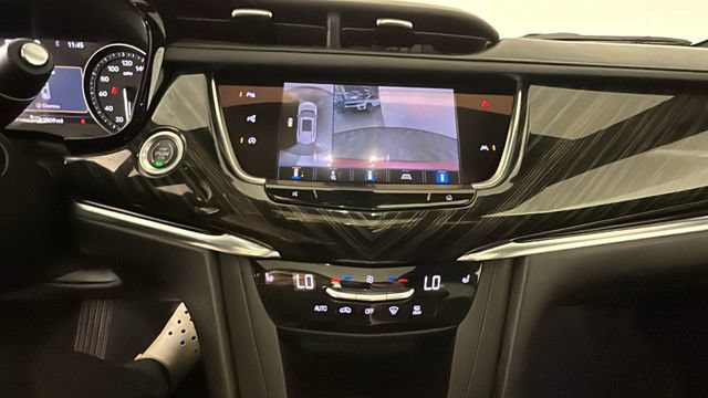 Used 2022 Cadillac XT6 Premium Luxury w/ Technology Package AWD/4WD image 24