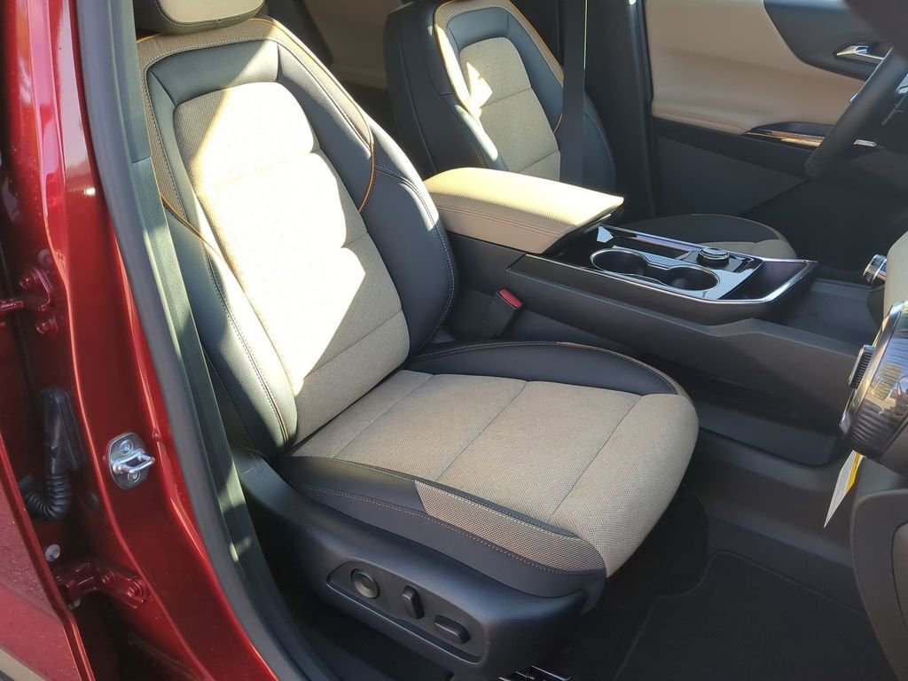 New 2026 Chevrolet Equinox ACTIV w/ Convenience Package III image 27