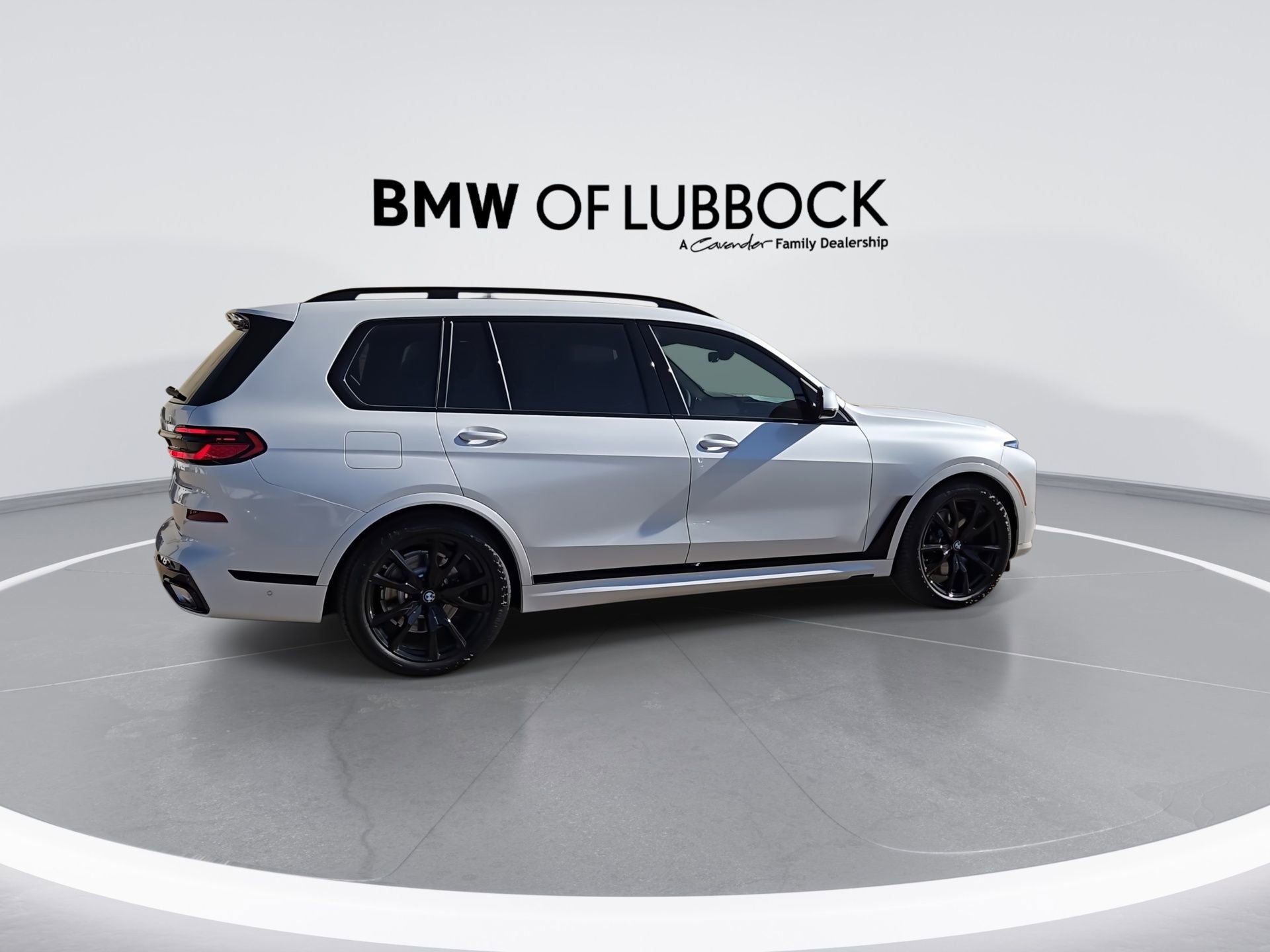 New 2026 BMW X7 xDrive40i w/ Executive Package image 8