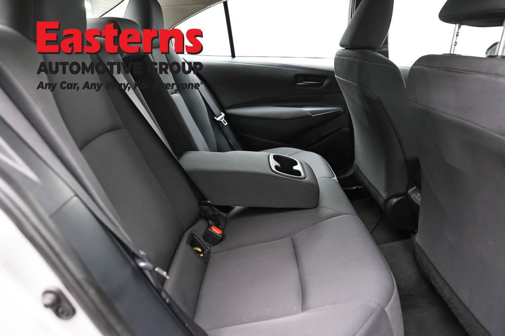 Used 2023 Toyota Corolla LE FWD image 23