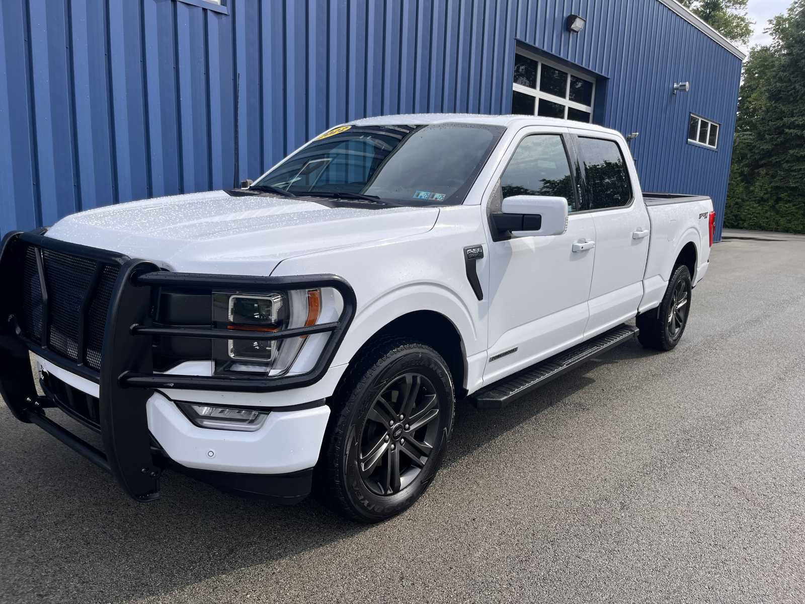 Used 2022 Ford F150 Lariat w/ Equipment Group 502A High AWD/4WD image 5