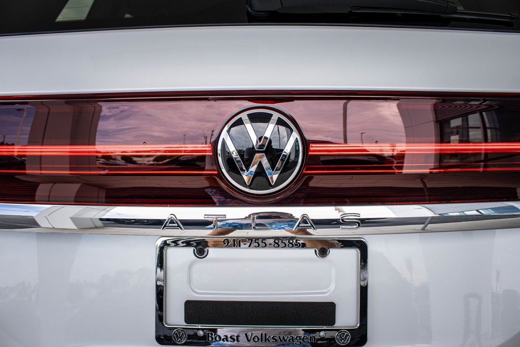 New 2026 Volkswagen Atlas SE image 15