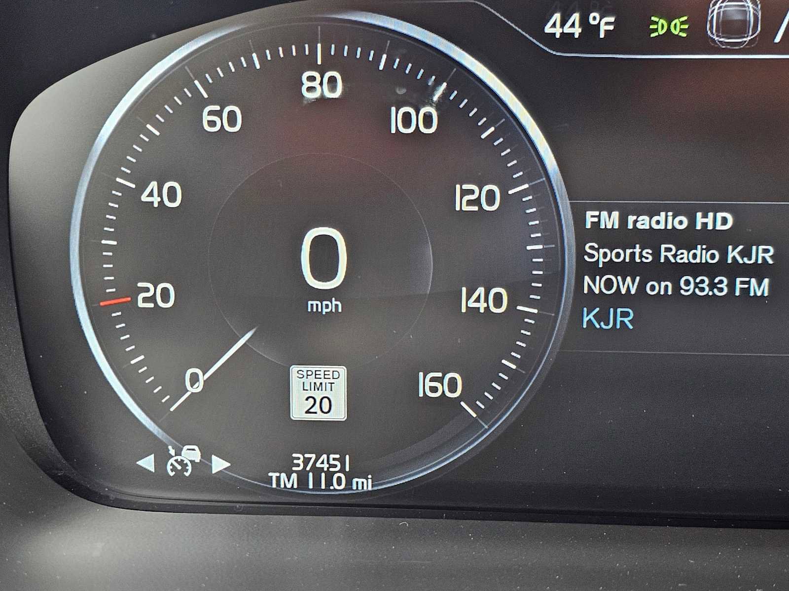 Used 2022 Volvo XC90 T6 Momentum w/ Advanced Package AWD/4WD image 28