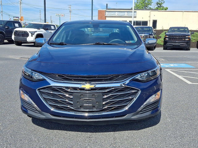 Used 2019 Chevrolet Malibu LT FWD video 2