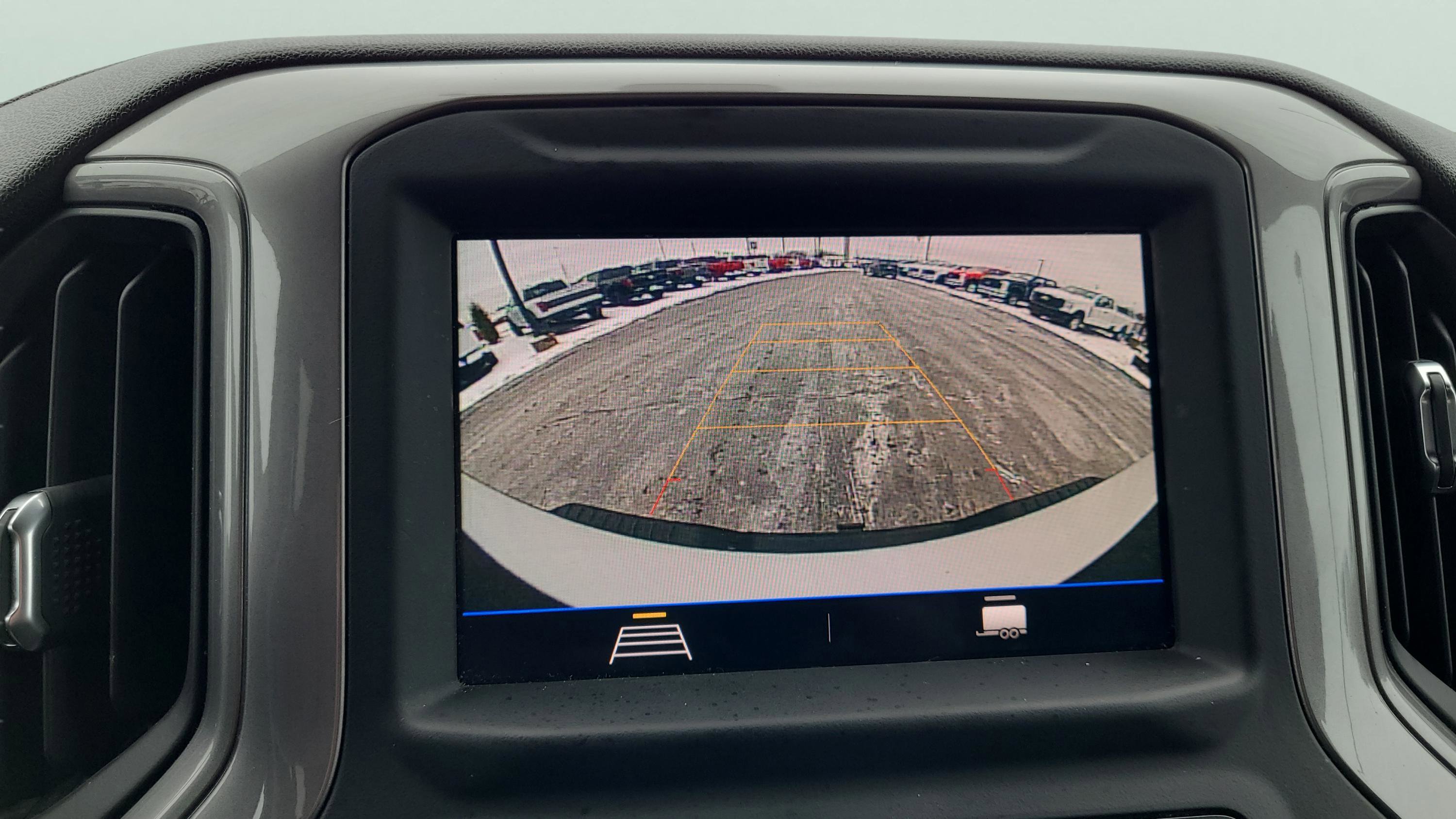 Used 2020 Chevrolet Silverado 2500 Custom w/ Custom Value Package image 20