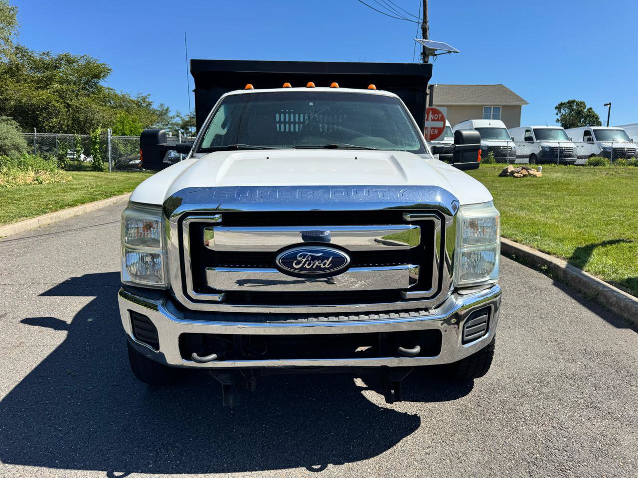Used 2011 Ford F550 4x4 Regular Cab Super Duty w/ Payload Upgrade Pkg image 2