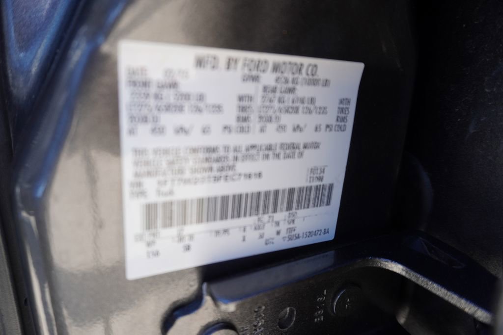 Used 2015 Ford F250 Lariat w/ Lariat Interior Package image 34