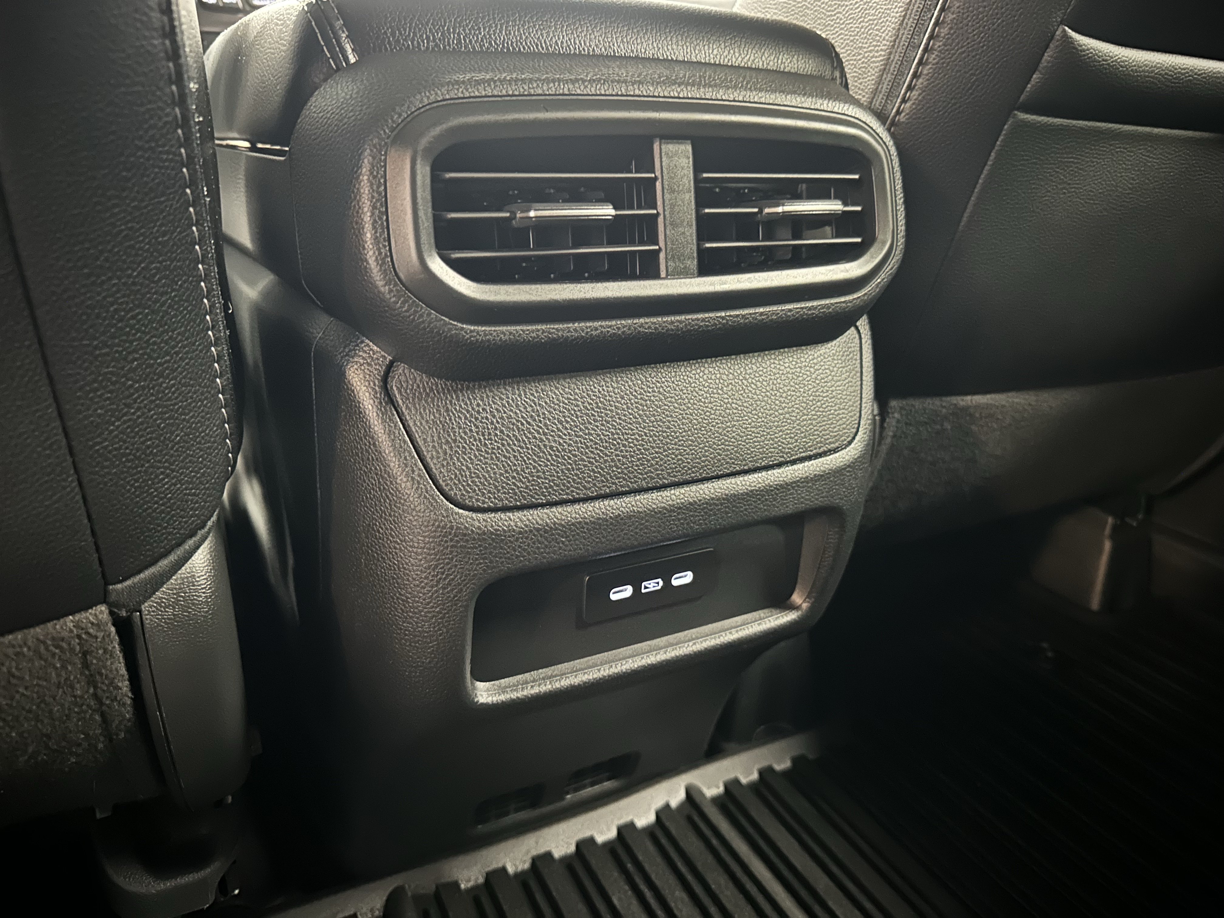 Used 2024 Honda Passport EX-L image 27