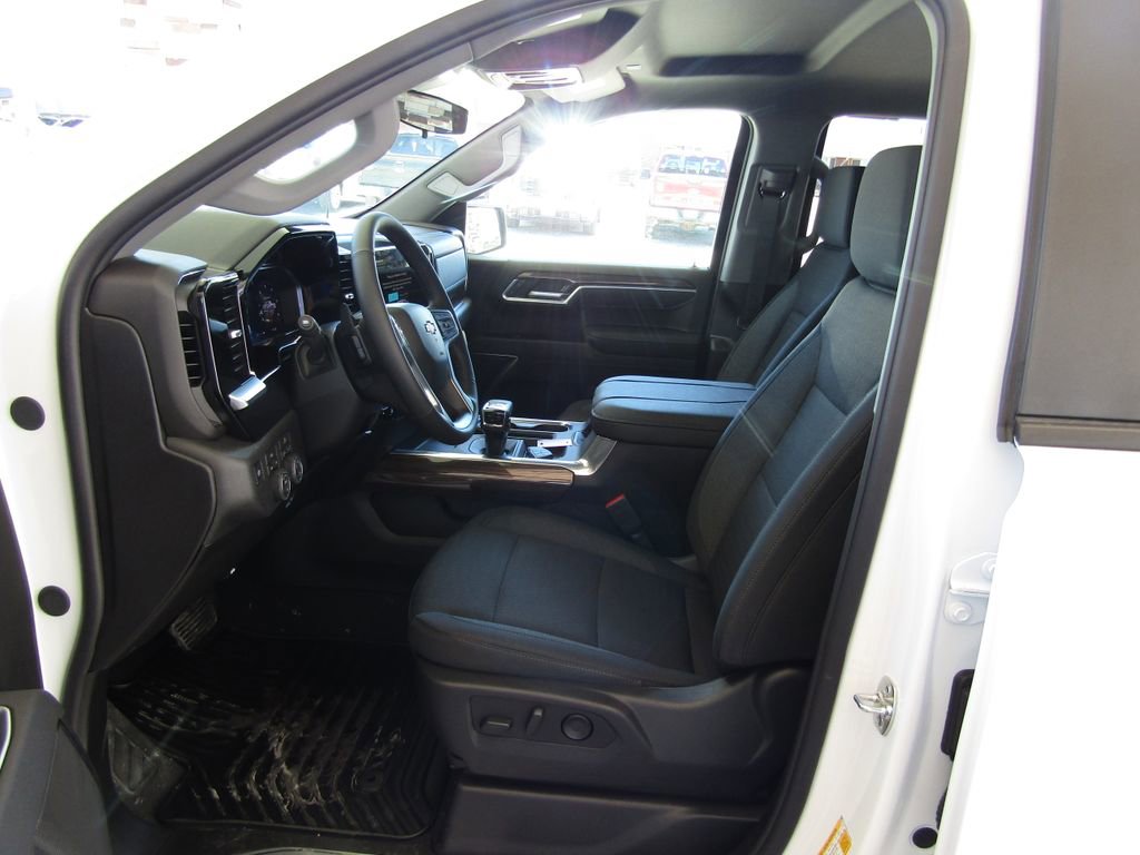 New 2026 Chevrolet Silverado 1500 LT AWD/4WD image 24