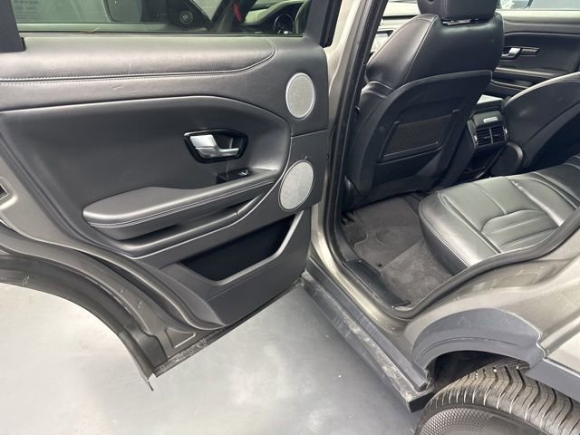 Used 2018 Land Rover Range Rover Evoque HSE Dynamic image 37