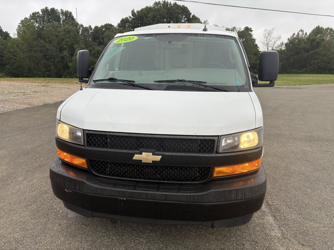 Used 2020 Chevrolet Express 3500 w/ Power Convenience Package RWD image 14