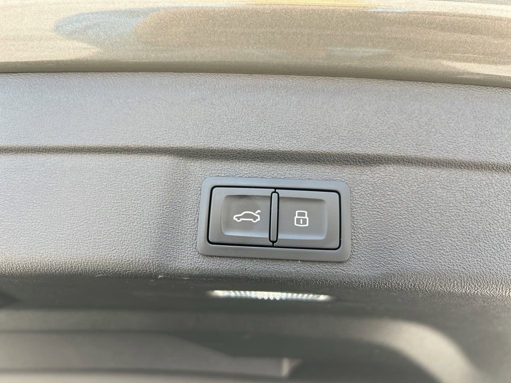 Used 2025 Audi A5 2.0T Premium Plus w/ Premium Plus image 53