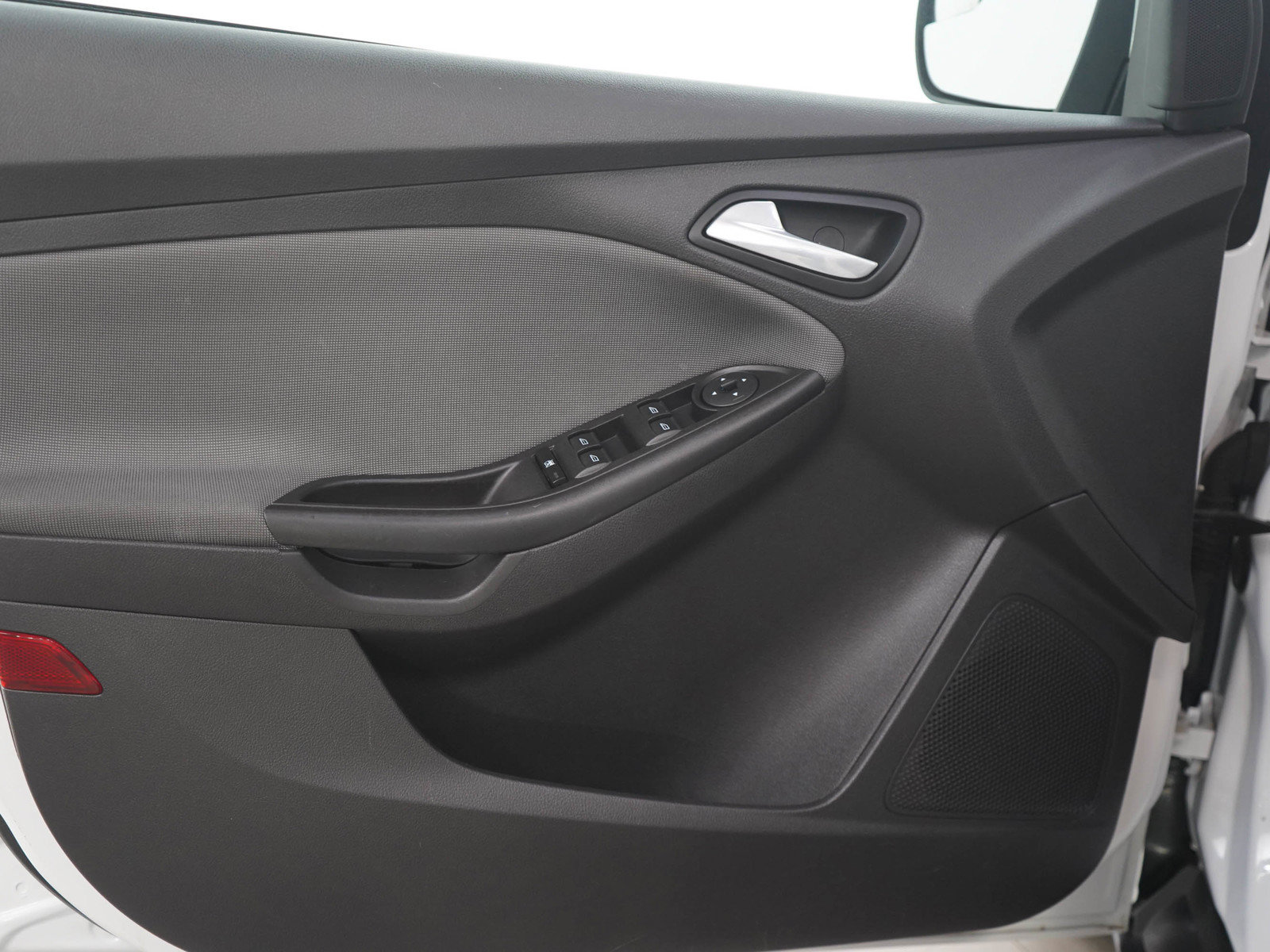 Used 2014 Ford Focus SE FWD image 18