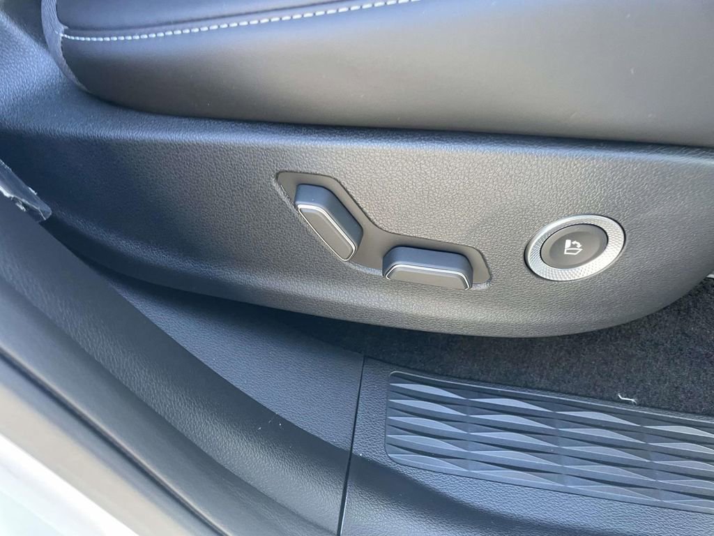 New 2026 Genesis GV80 3.5T image 28