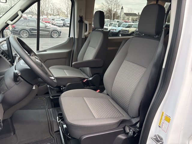 Used 2025 Ford Transit 350 XL image 4