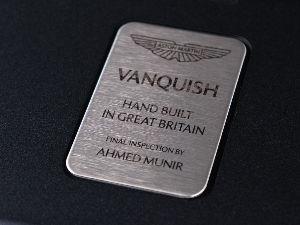 Used 2025 Aston Martin Vanquish RWD image 43