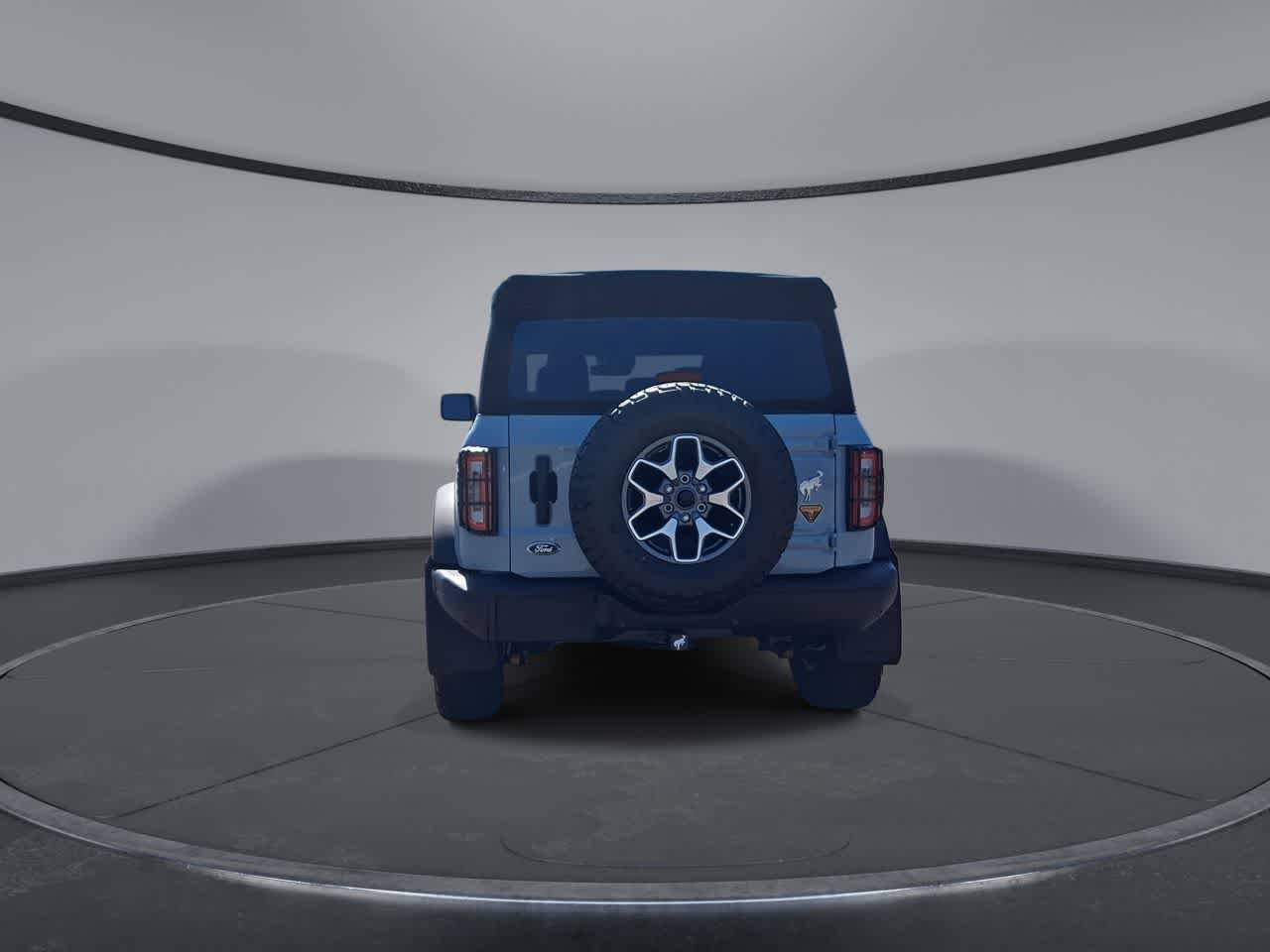 Used 2023 Ford Bronco Badlands image 7
