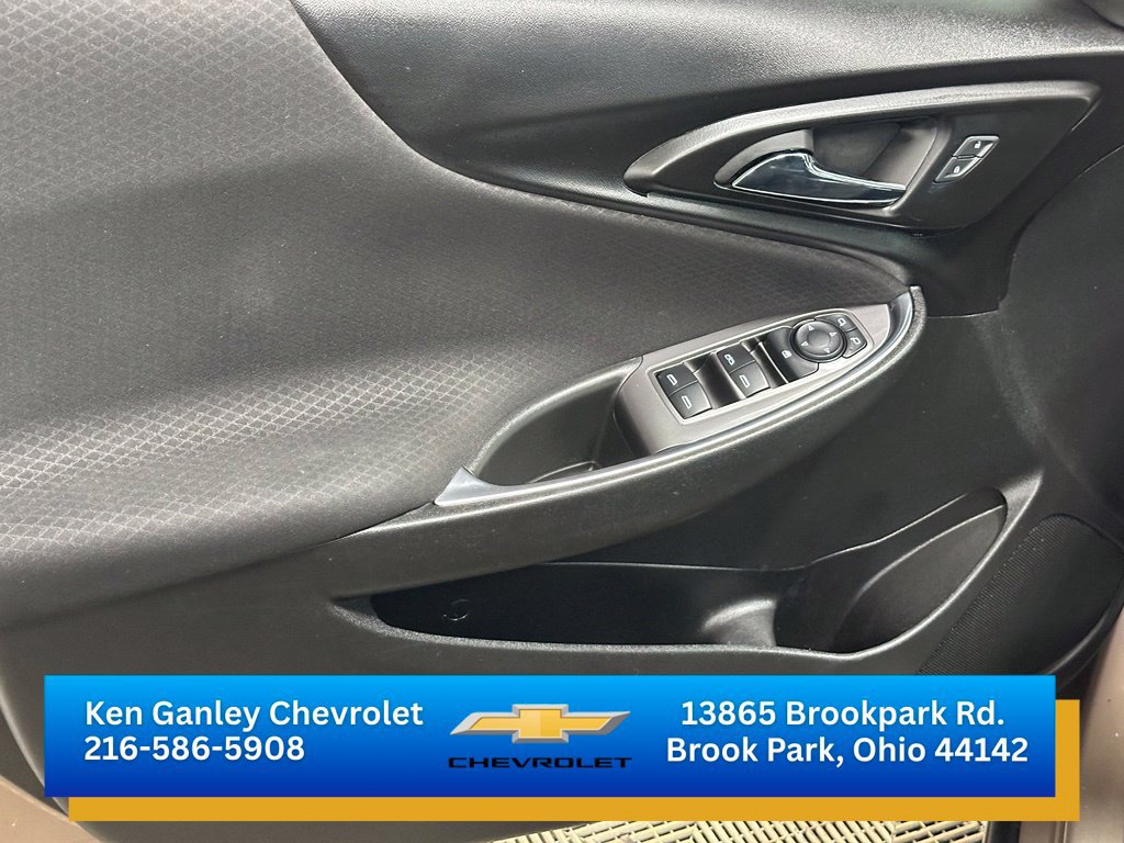 Certified 2019 Chevrolet Malibu LT w/ Driver Confidence Package FWD image 8