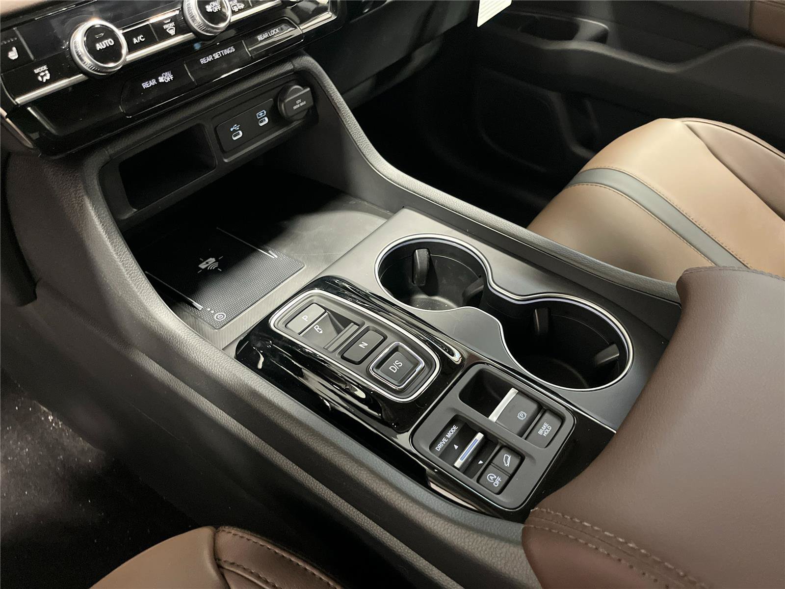 New 2026 Honda Pilot Touring image 17