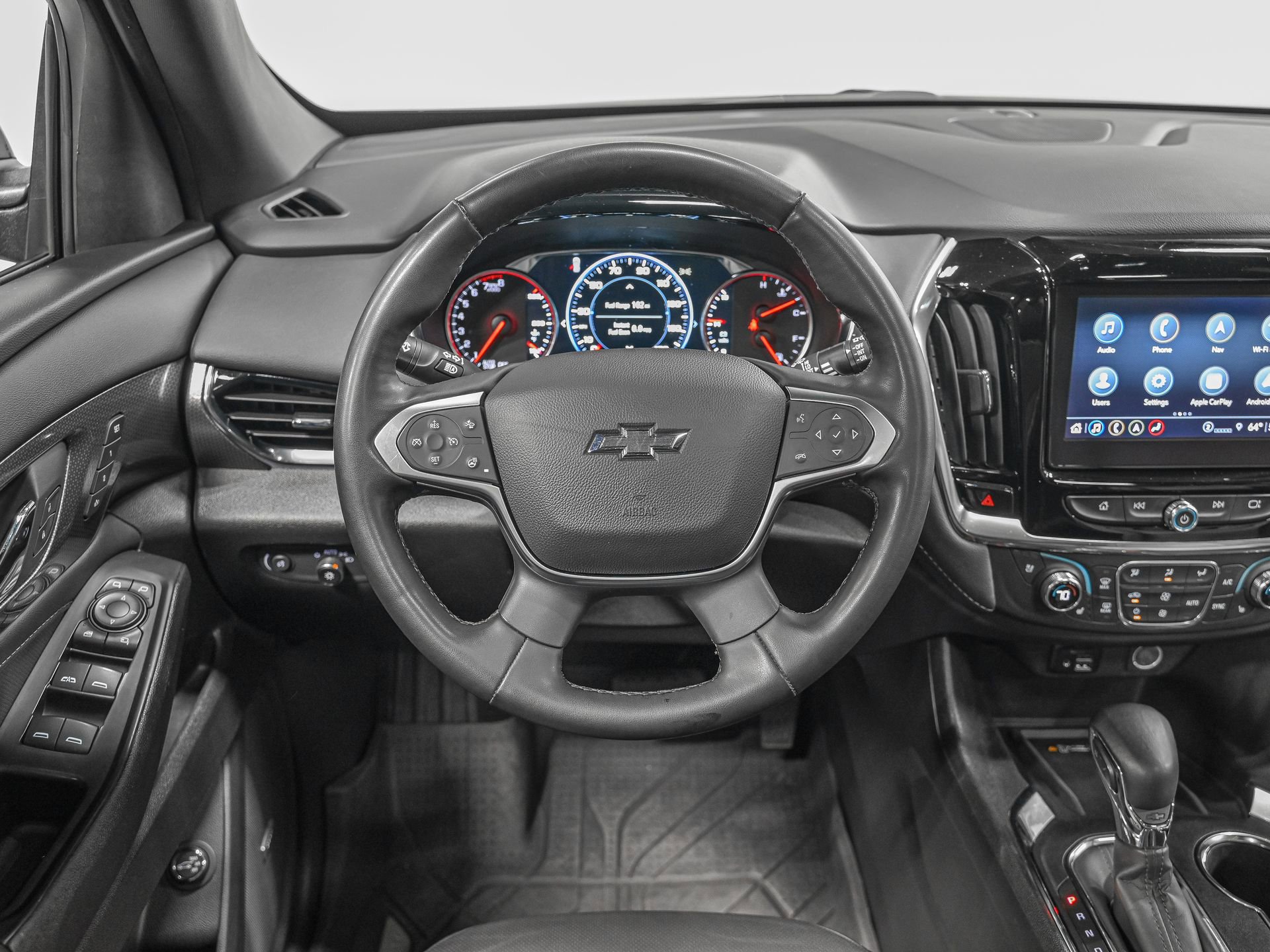 Used 2023 Chevrolet Traverse Premier w/ Redline Edition image 17