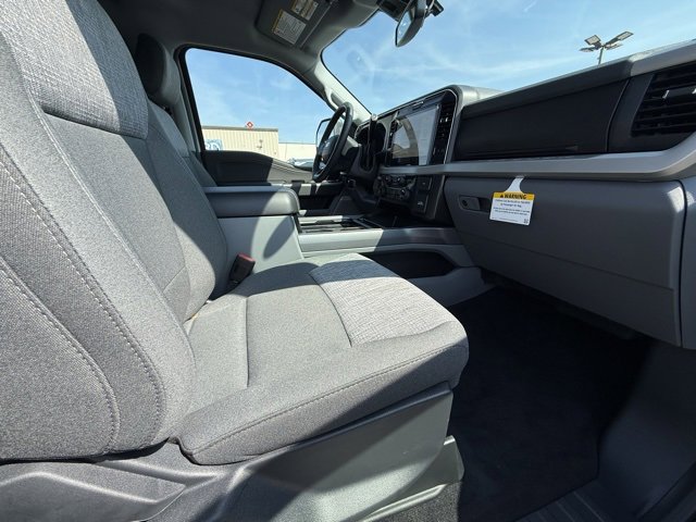 New 2026 Ford F350 XLT image 26